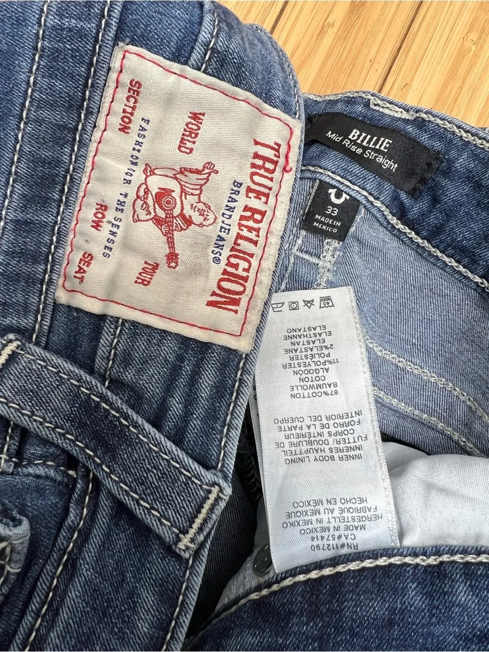 BILLIE True Religion World True Religion Men Straight Jeans in Medium Blue Wash